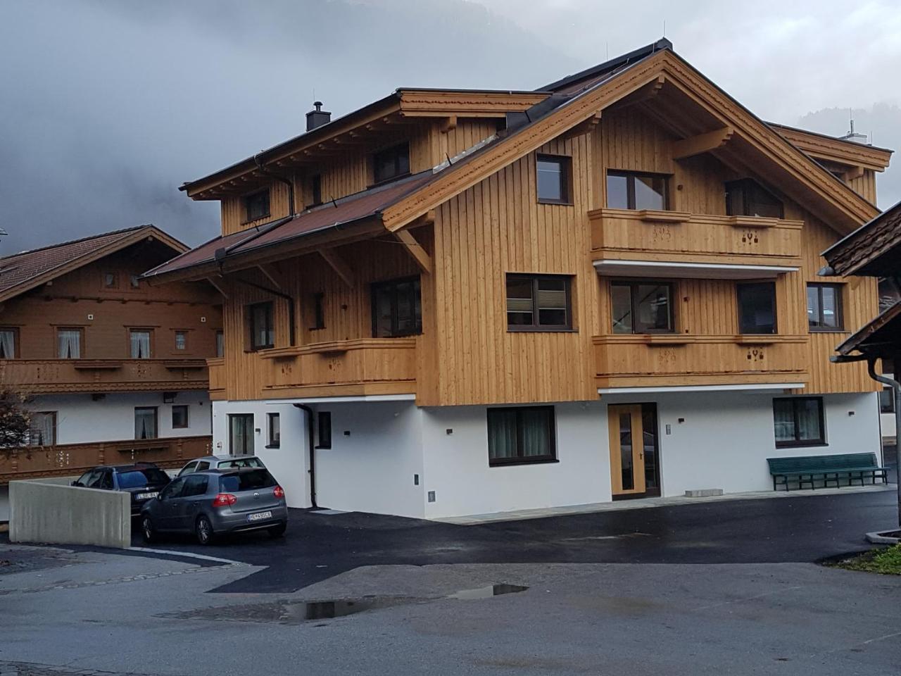 Apartment Kristall Finkenberg Esterno foto